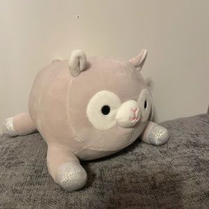 7.5 inch Martine squishmallow!